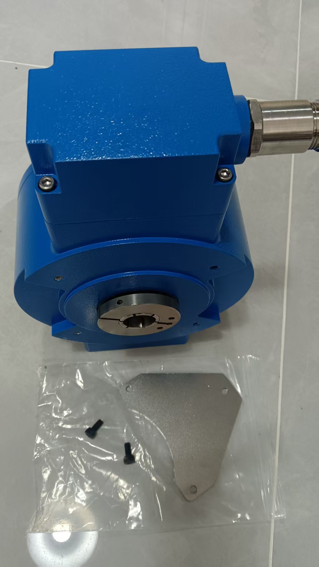 Product Main