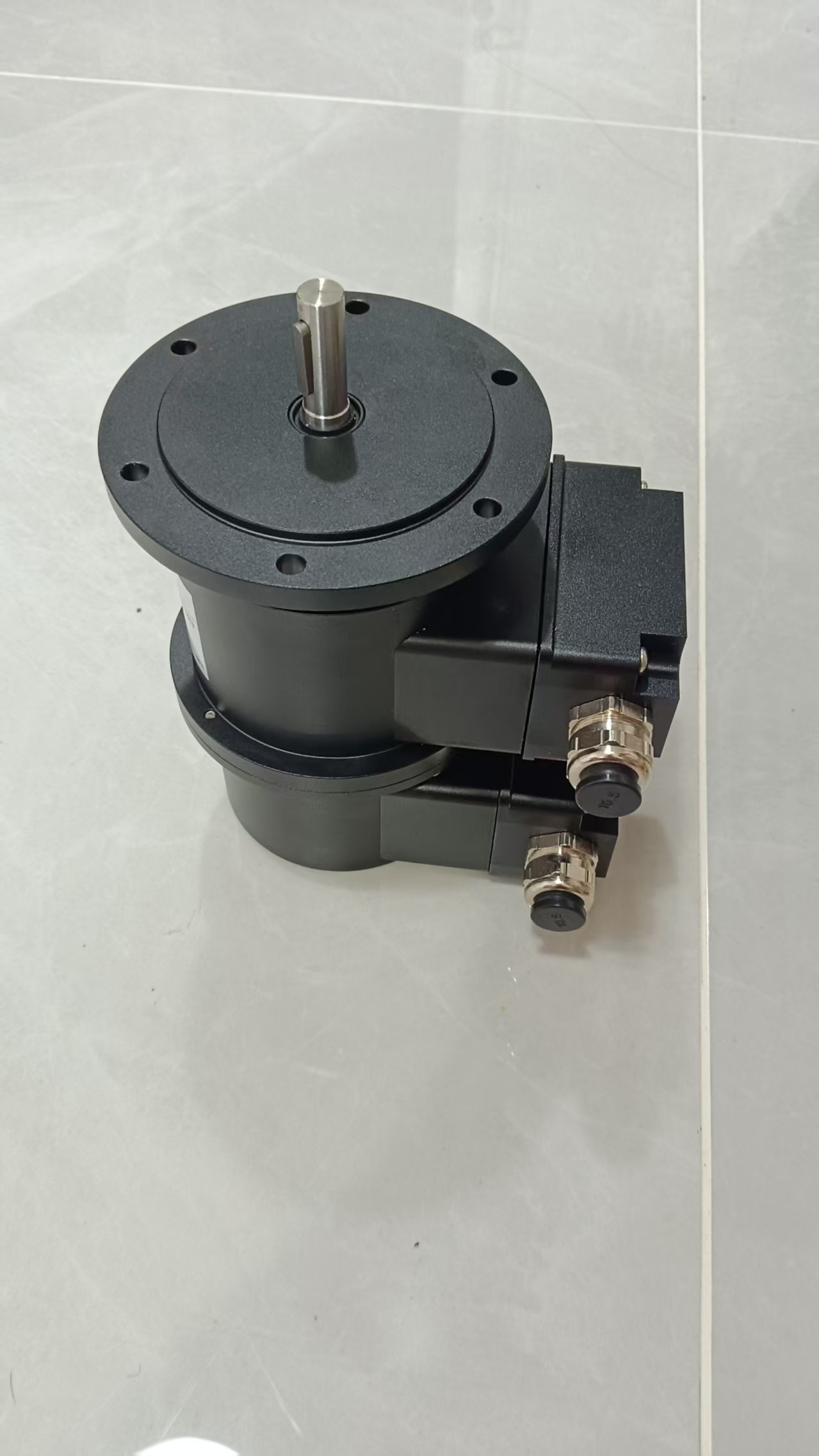 Product Main
